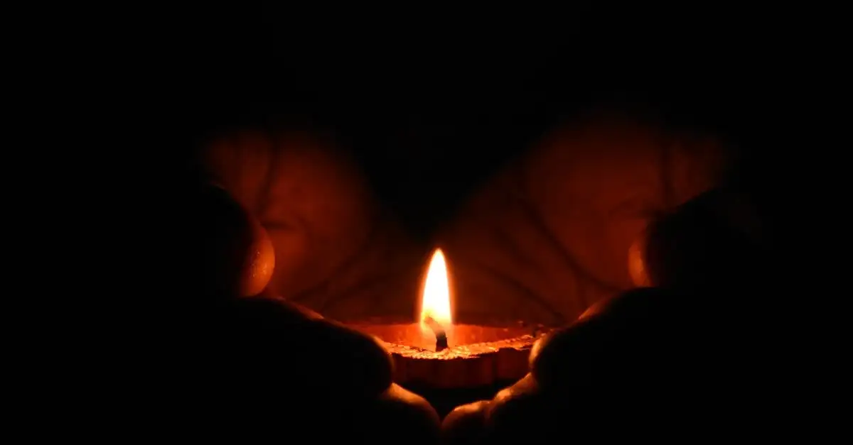 Meditationsbank: Komfortabel zur tiefen Meditation