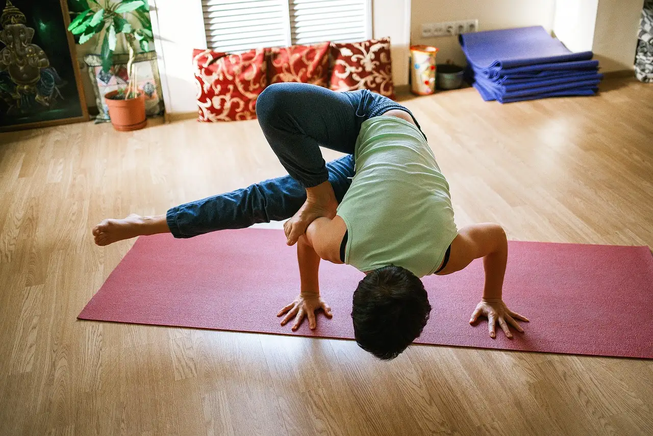 Yoga Basis: Grundlagen für Anfänger und mehr